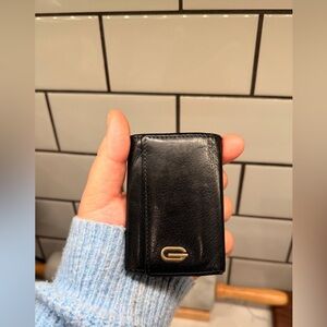 Authentic Gucci Black Leather Key Case •131950•2149•